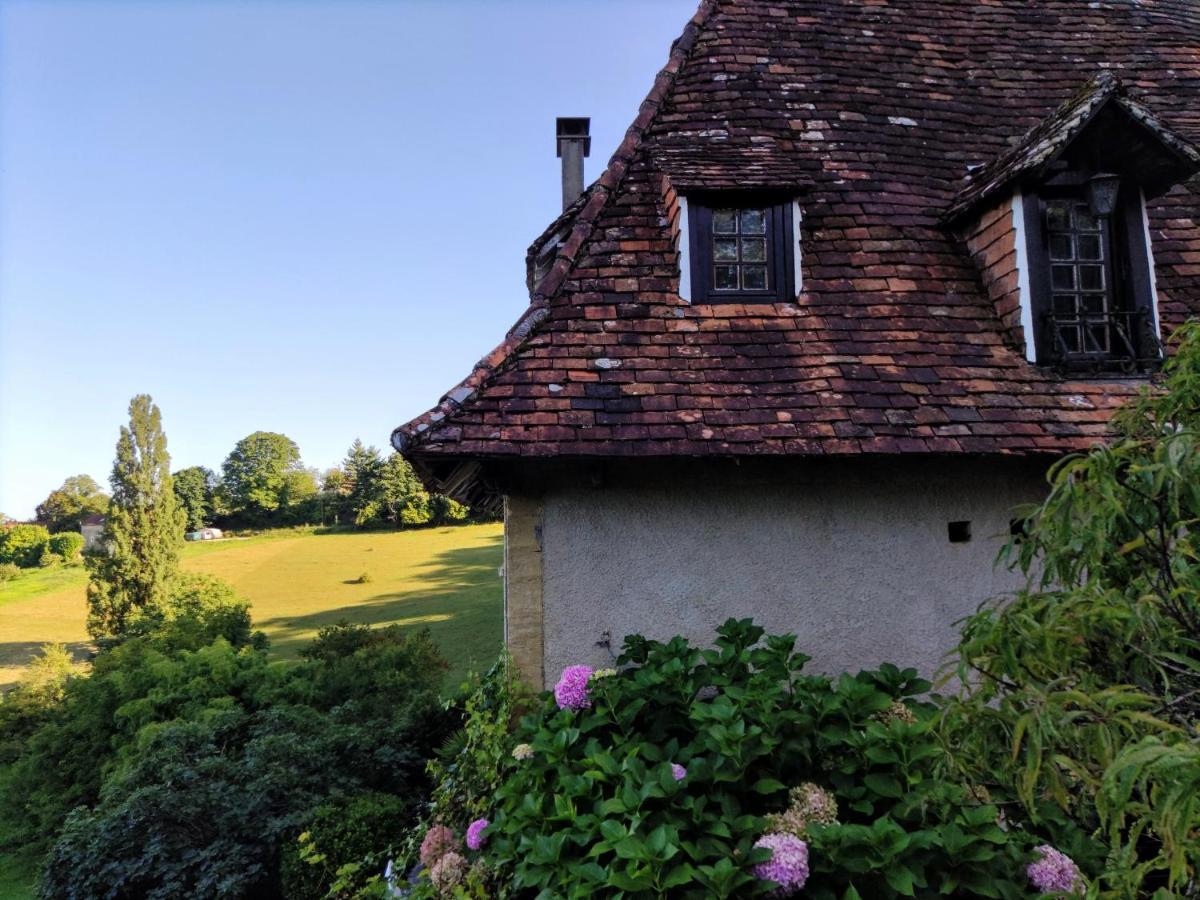 La Fontaine Du Mas Bed & Breakfast Thiviers Екстериор снимка